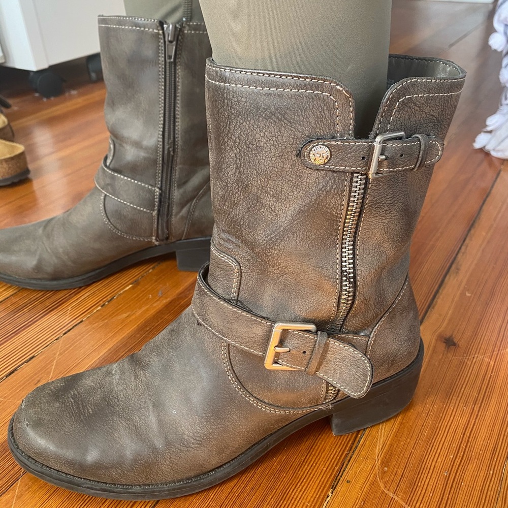 Greenish gray booties